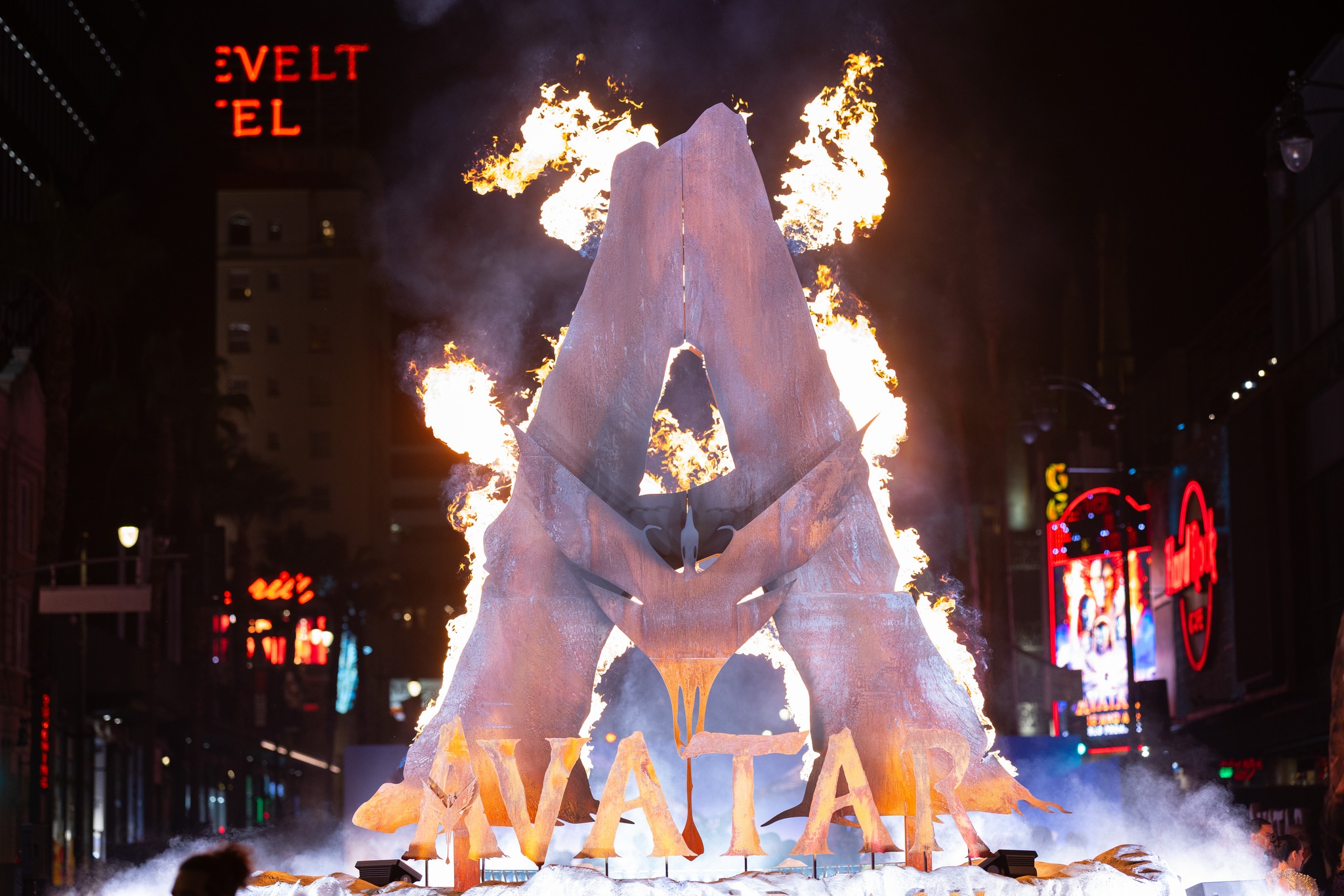 EL UNIVERSO DE AVATAR CONQUISTA HOLLYWOOD CON LA PREMIERE GLOBAL DE AVATAR: FUEGO Y CENIZAS